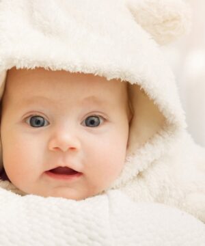 1-Soigner-mon-bebe-avec-des-huiles-essentielles-1920x750